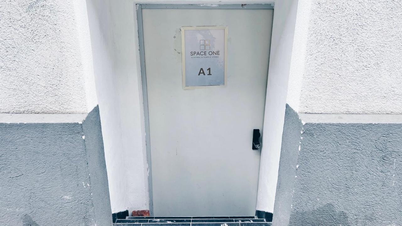 Space One - 1 Appartement Wenen